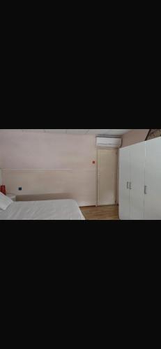 Virgen Apartament Hotel in Cullera, Spain