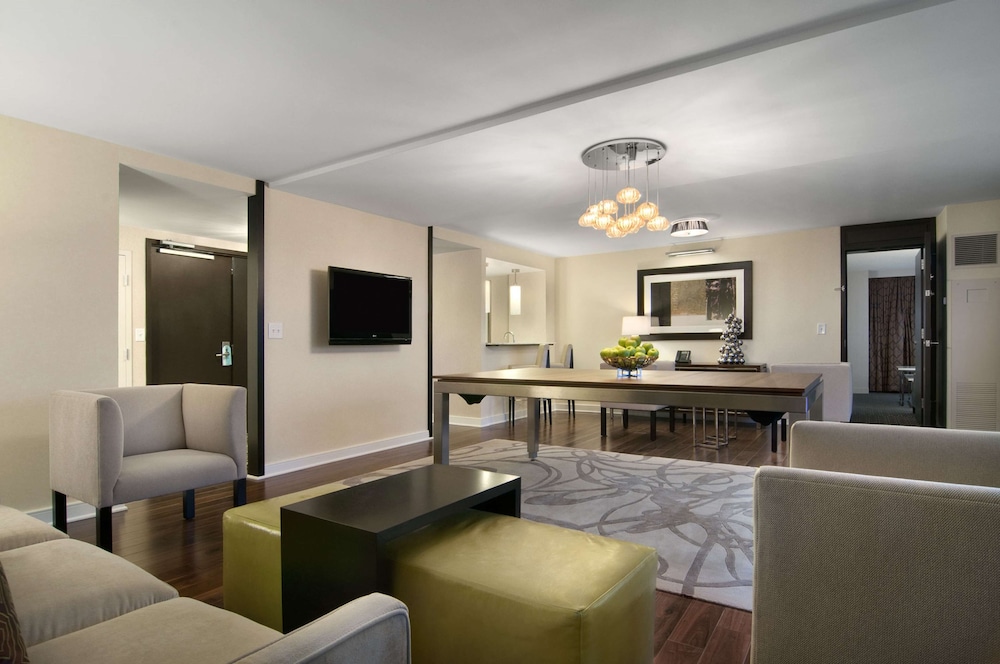 Hilton Atlanta Airport - photo 29