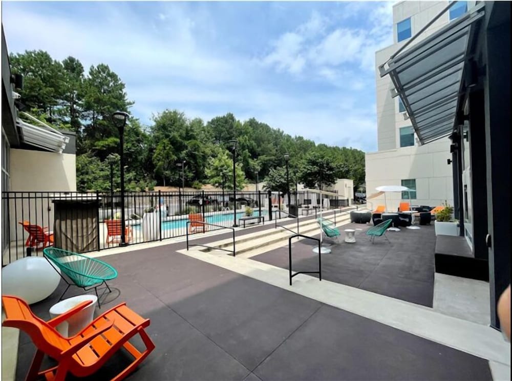 Aloft Alpharetta - photo 12