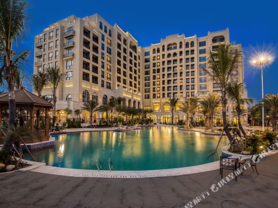 Malanhua Holiday Hotel in Sanya, People's Republic of China