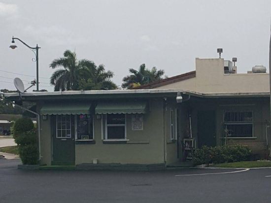 Tamiami Motel - photo 3