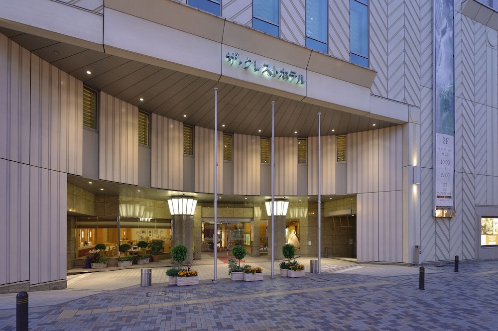 The Crest Hotel Kashiwa in Kashiwa, Japan