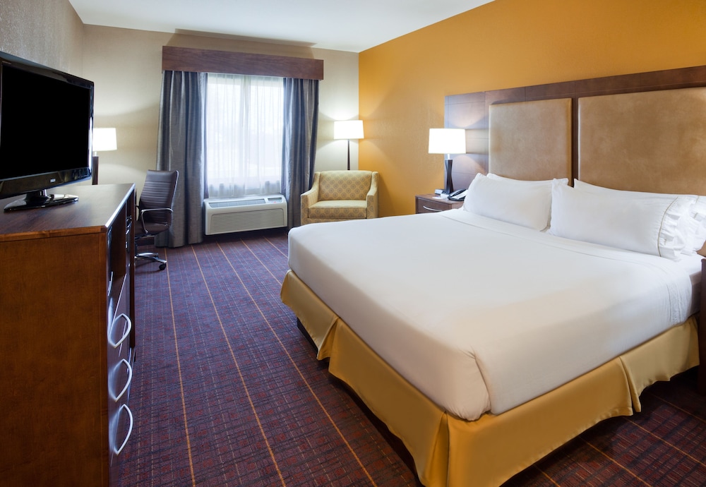 Holiday Inn Express Hotel & Suites Brainerd Baxter by IHG - photo 6