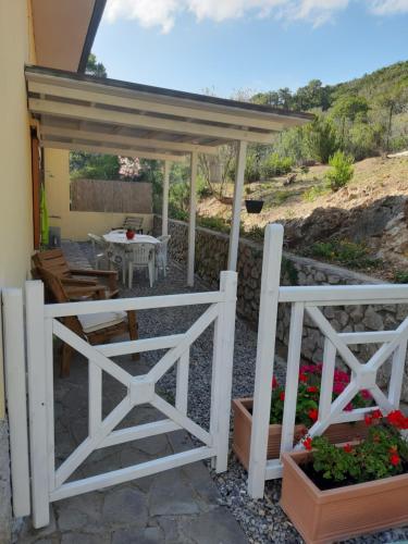 Casa Vacanza Paradise 2 — 4-Star Luxury Hotel in Marina Di Campo, Italy