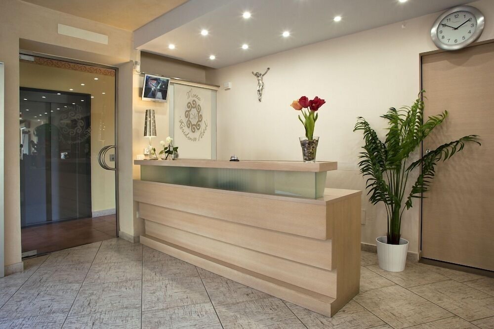Motta Residence — 4-Star Luxury Hotel in Motta Sant'anastasia, Italy