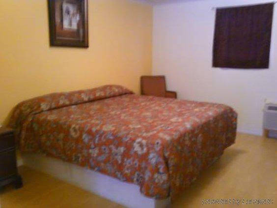 Morgantown Motel - photo 8