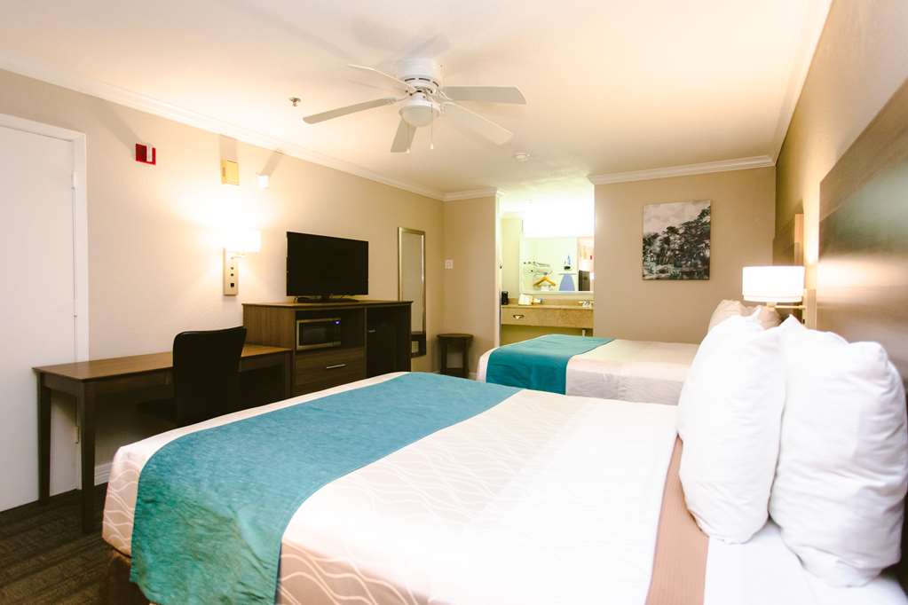 Best Western Pearland Inn - photo 12