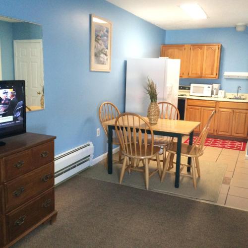 The New Oceanic Inn - photo 31