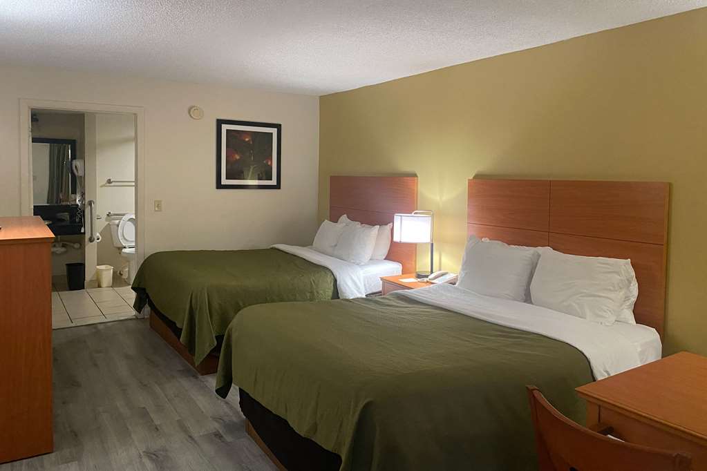 Quality Inn near Manatee Springs State Park - photo 13