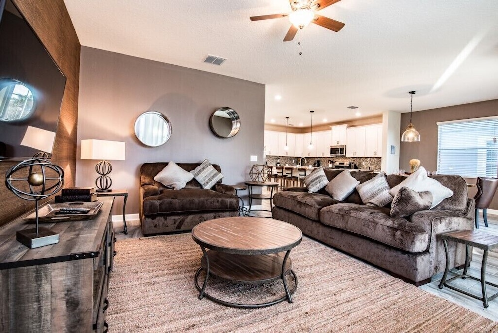 6 Bdrm 5 Bath Golf Resort - photo 7
