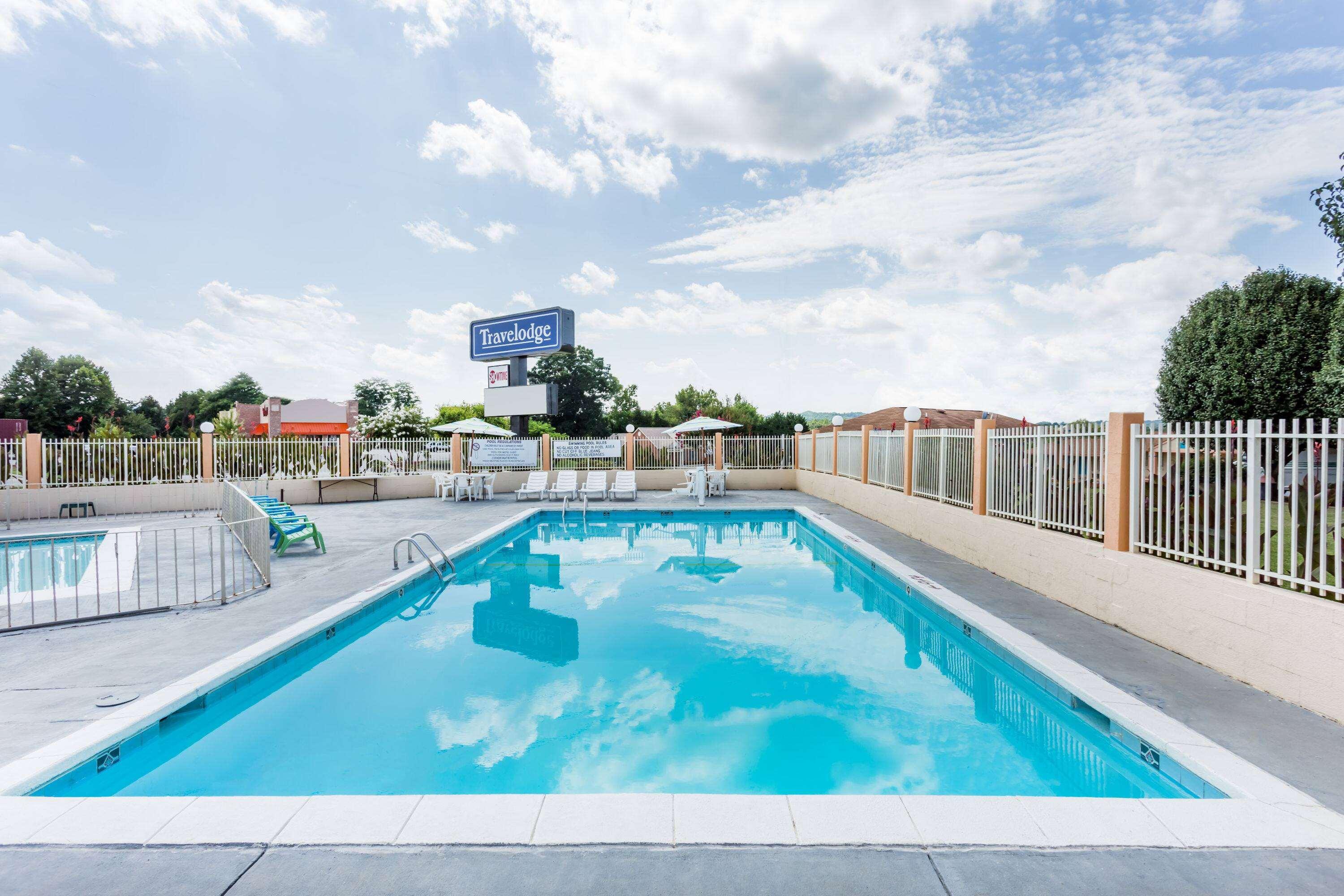 Travelodge by Wyndham Ridgeway Martinsville Area - photo 25