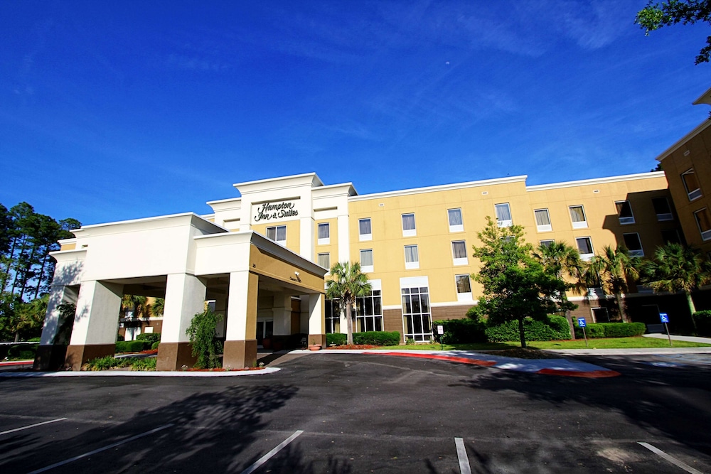 Hampton Inn & Suites Bluffton Sun City - photo 35