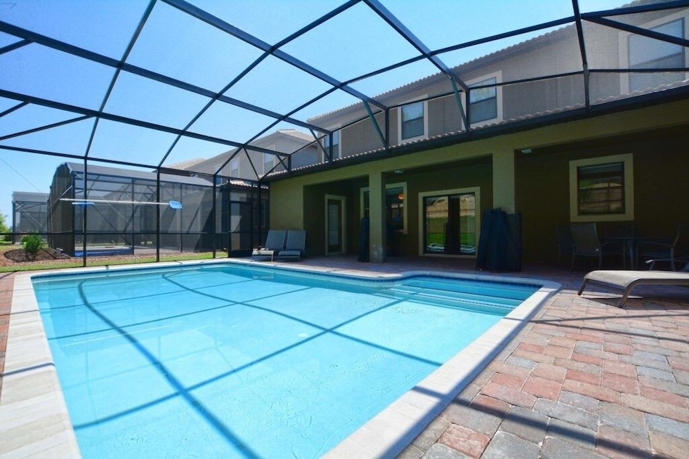 Resort Community Large Private Pool Free Wifi Game Room No Rear Neighbors 6 Bedroom Home by RedAwning - photo 33
