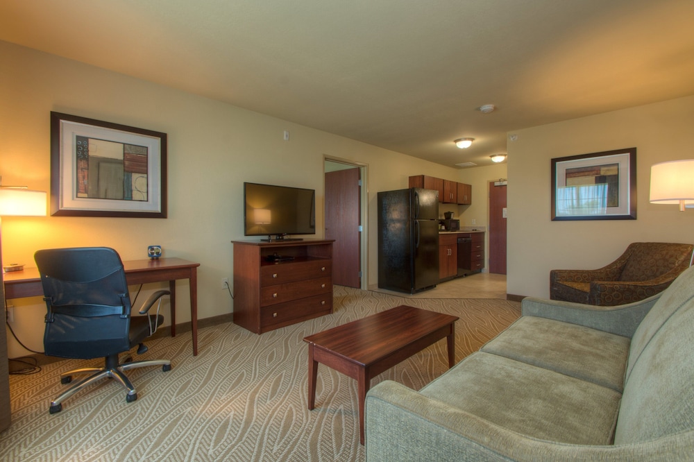 Cobblestone Inn and Suites Holyoke - photo 17