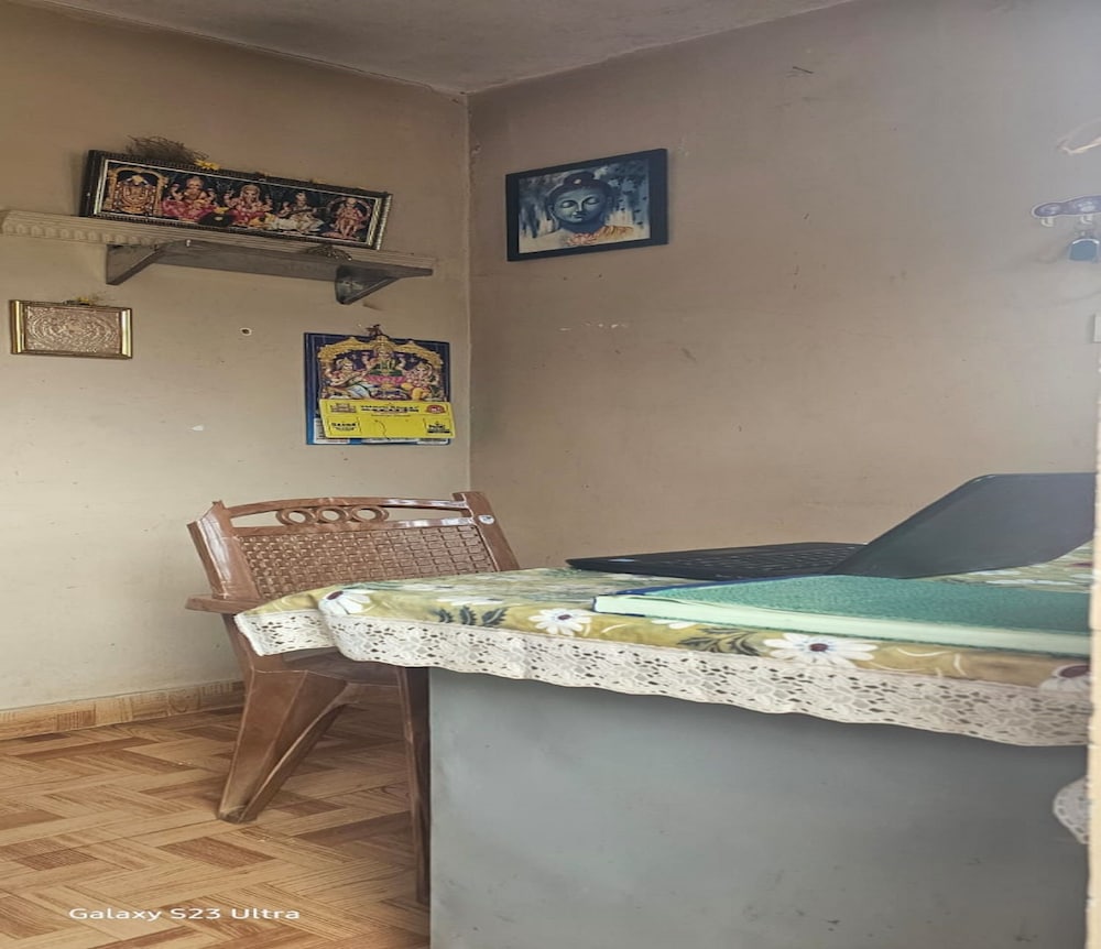 GK Holiday Inn - last minute hotel in Ooty