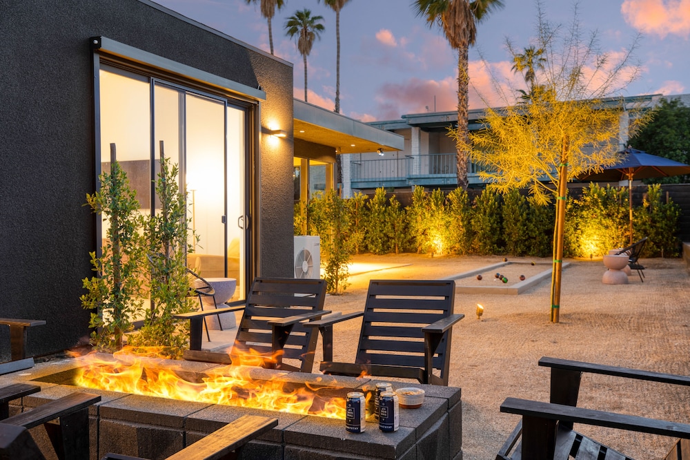 Blackhaus Suites by AvantStay - photo 13