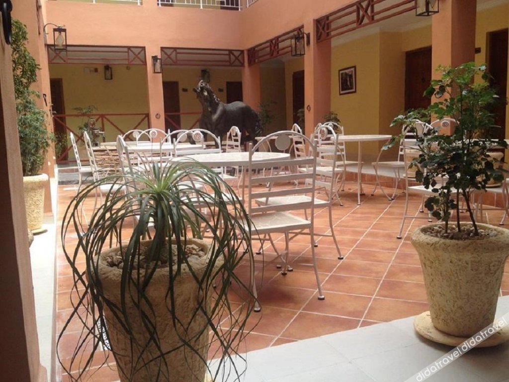 Hotel E Caballeriza — Holguin — photo 4