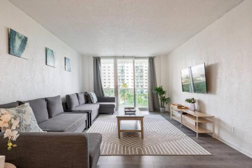 Ocean Reserve Condominium — 4-Star Luxury Hotel in Miami Beach, United States