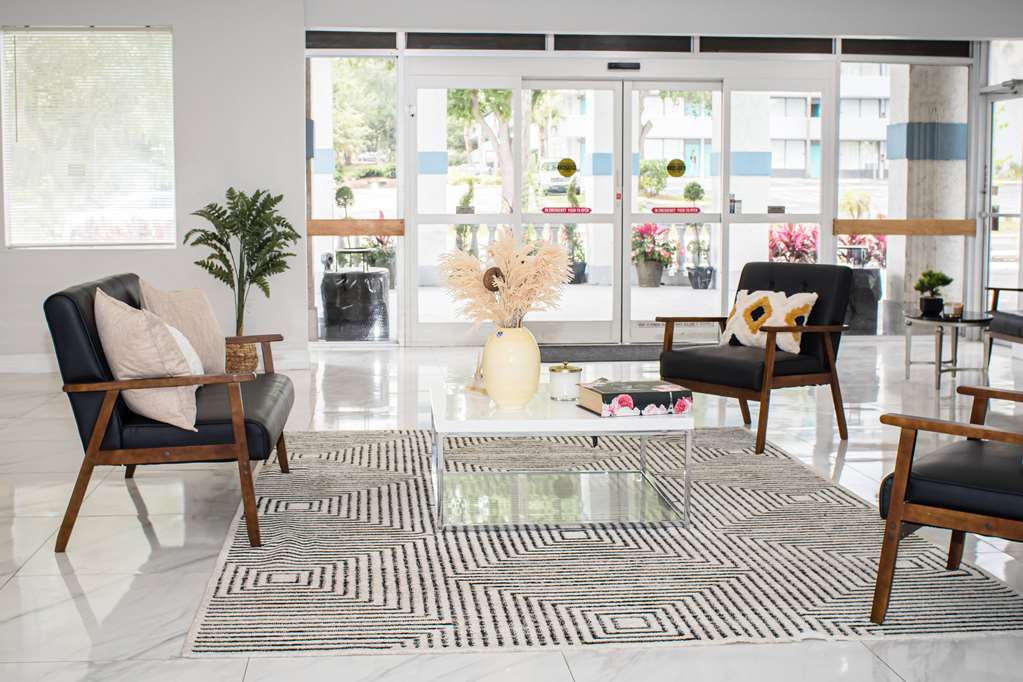 Developer Inn Orlando North a Baymont by Wyndham - photo 2