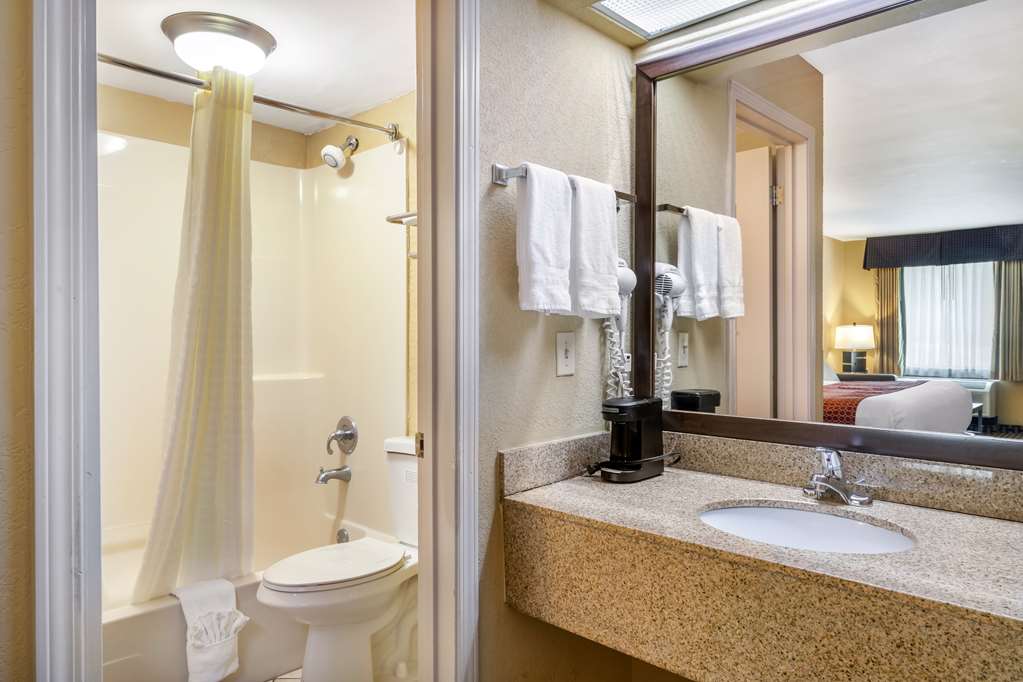 Best Western Bradford Inn - photo 23
