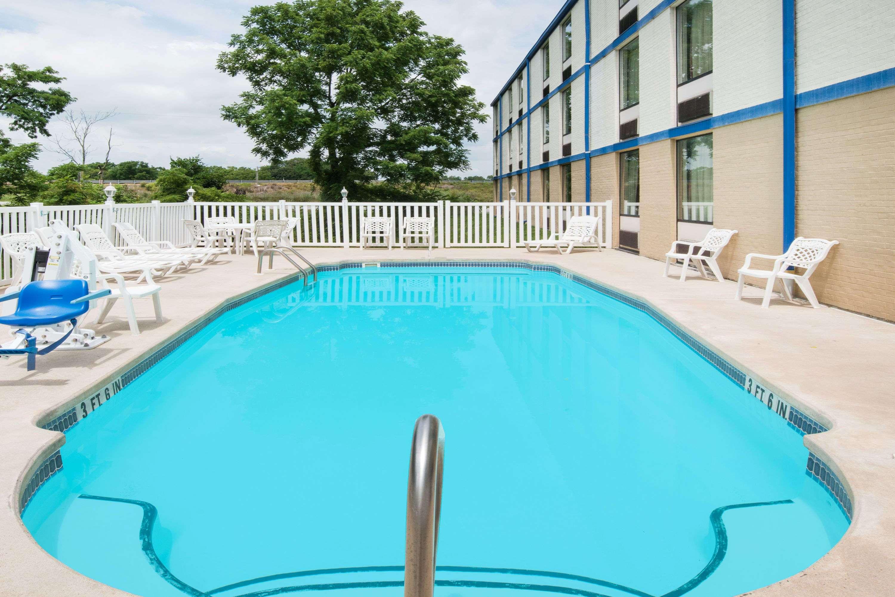 Sleep Inn Chambersburg - photo 27