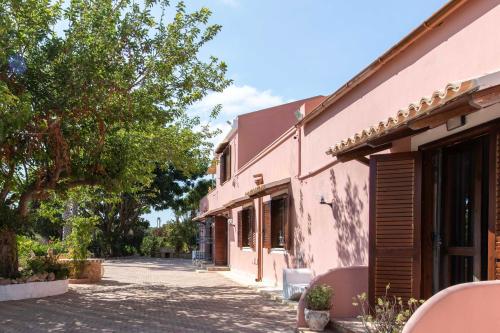 Villa Gaia — 4-Star Luxury Hotel in Marsala, Italy