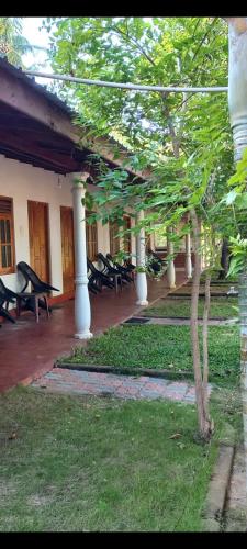 Hotel Sea Shadow - last minute hotel in Trincomalee