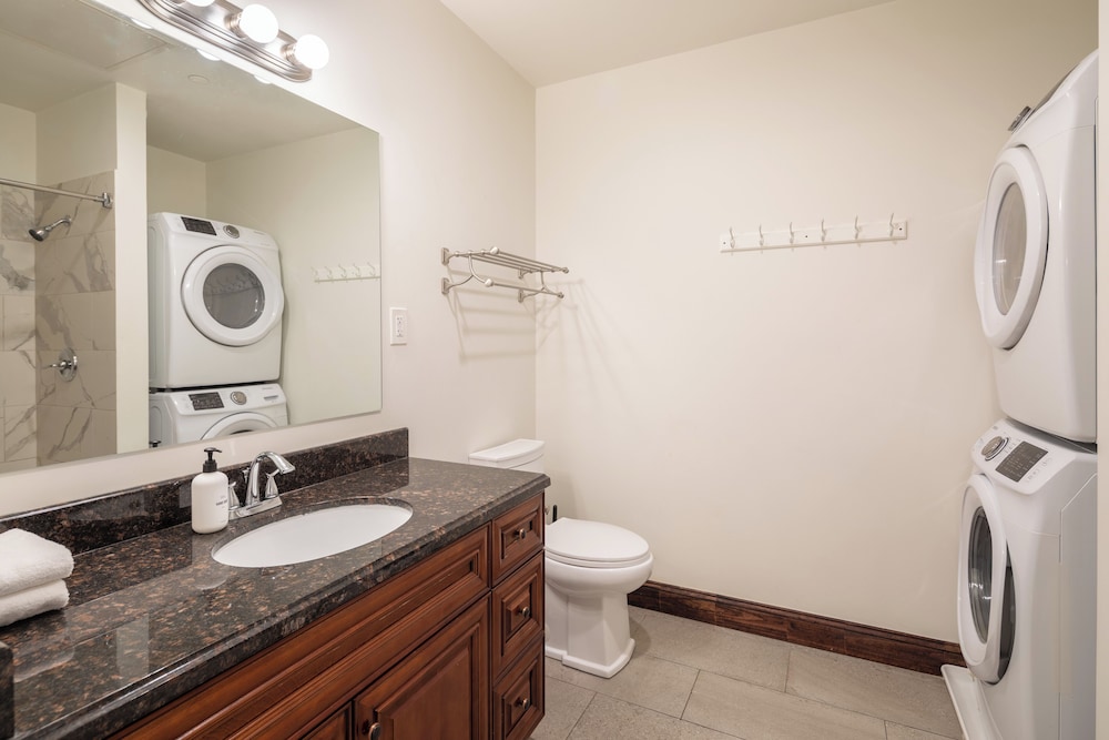 Sosuite at Independence Lofts - photo 273