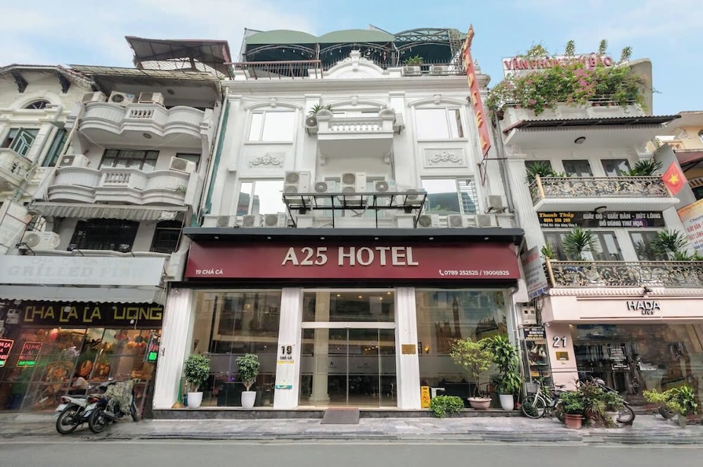 A25 Hotel 19 Chả Cá - last minute hotel in Hanoi