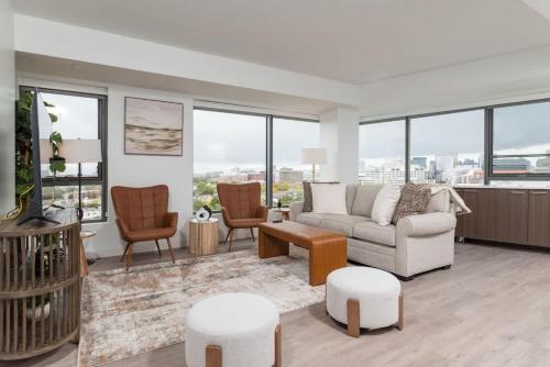 Central Penthouse Harvard MIT Spacious Gym & Work — 4-Star Luxury Hotel in Cambridge, United States