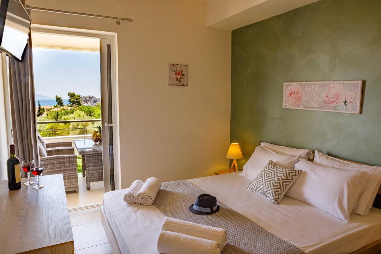 Christina's Apartment — 4-Star Luxury Hotel in Tolon, Greece