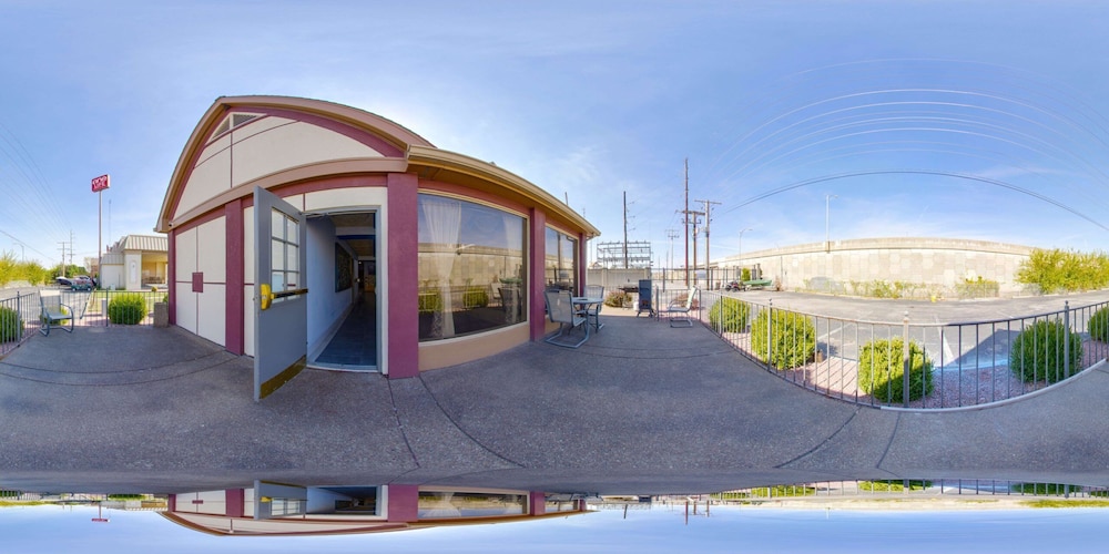 1 Life Studio and Suites - photo 36