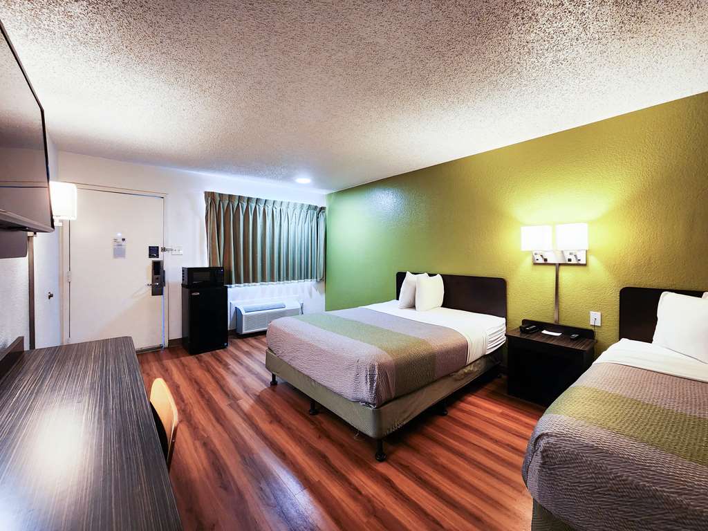 Motel 6 Baytown TX Baytown East - photo 26