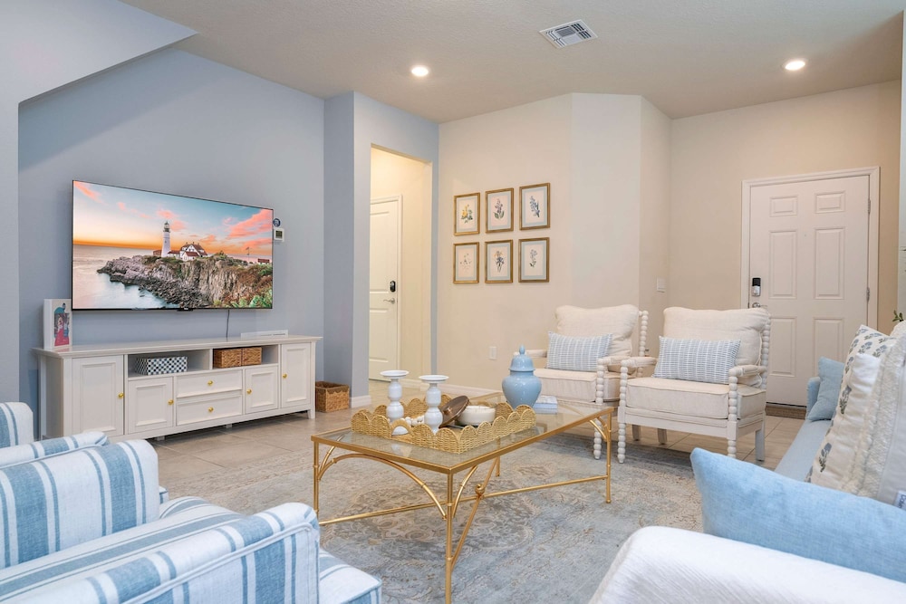 Amazing 5 Suite Home With Resort style Amenities