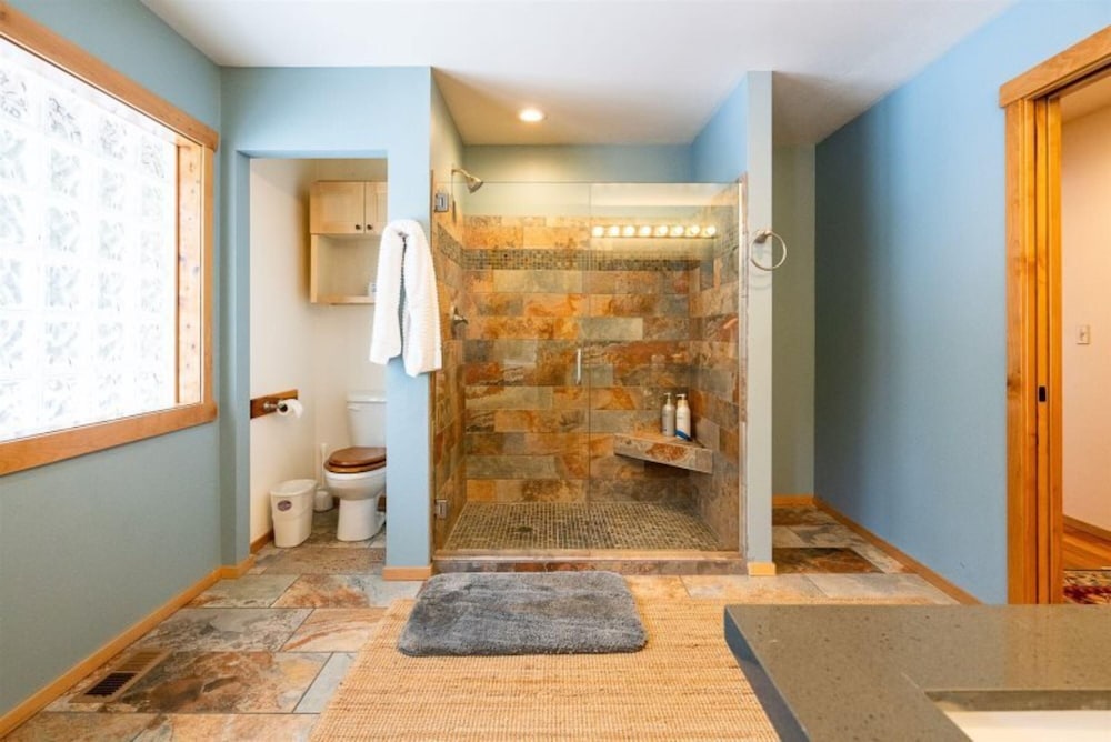 The Smitty Place by Casago McCall Donerightmanagement - photo 19