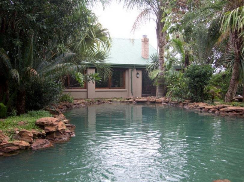 Motozi Lodge — 5-Star Luxury Hotel in Pretoria, South Africa