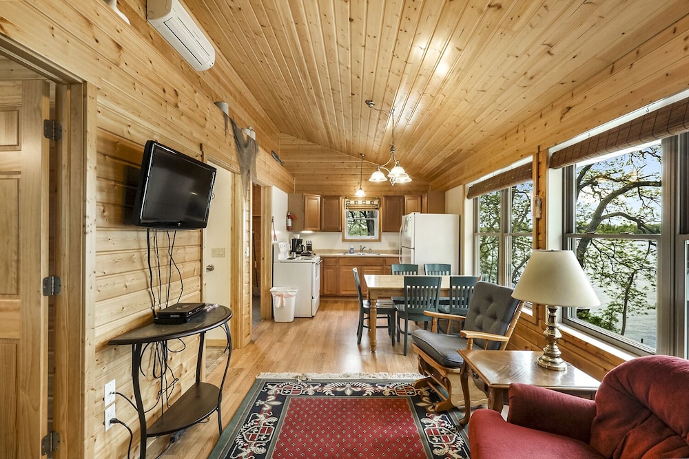 Swan Lake Resort & Campground - photo 18