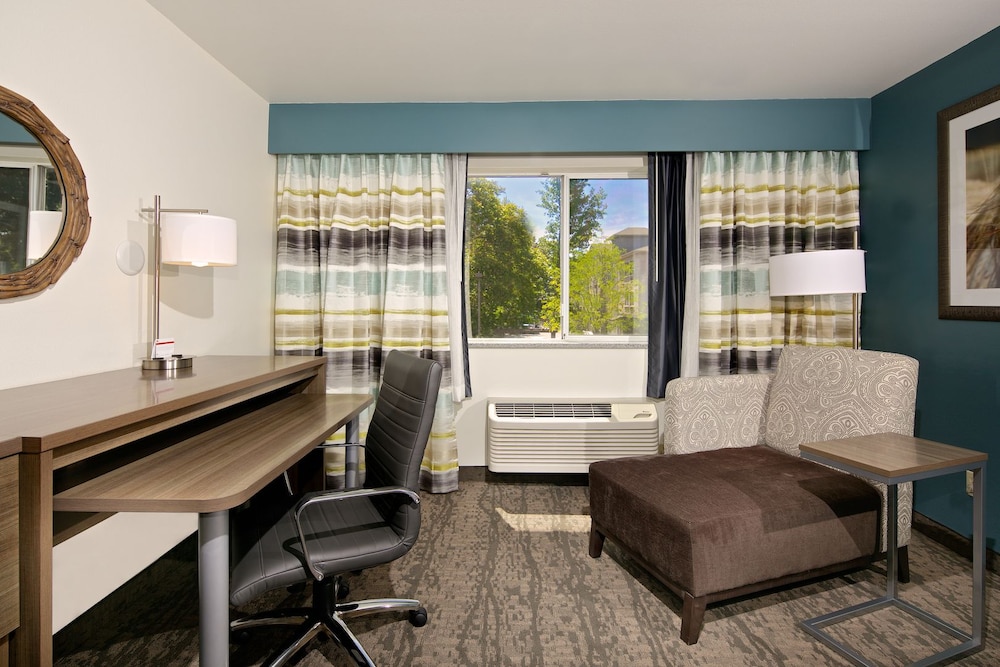 Holiday Inn Express & Suites Paso Robles by IHG - photo 14