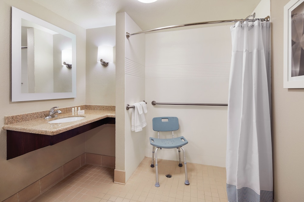 TownePlace Suites by Marriott San Antonio Northwest - photo 12