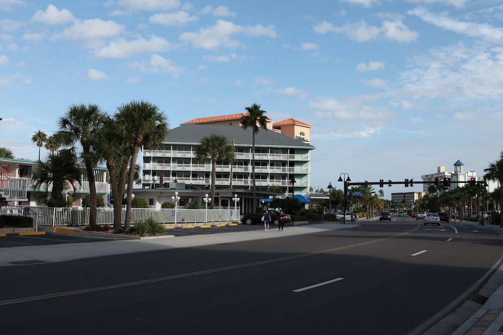 Clearwater Beach Hotel - photo 27