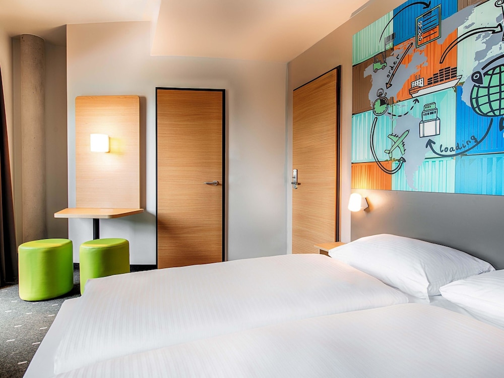B B Hotel Stuttgart Neckarhafen — Stuttgart