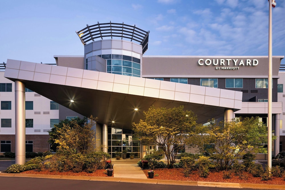 Courtyard by Marriott Minneapolis Maple Grove Arbor Lakes - photo 51