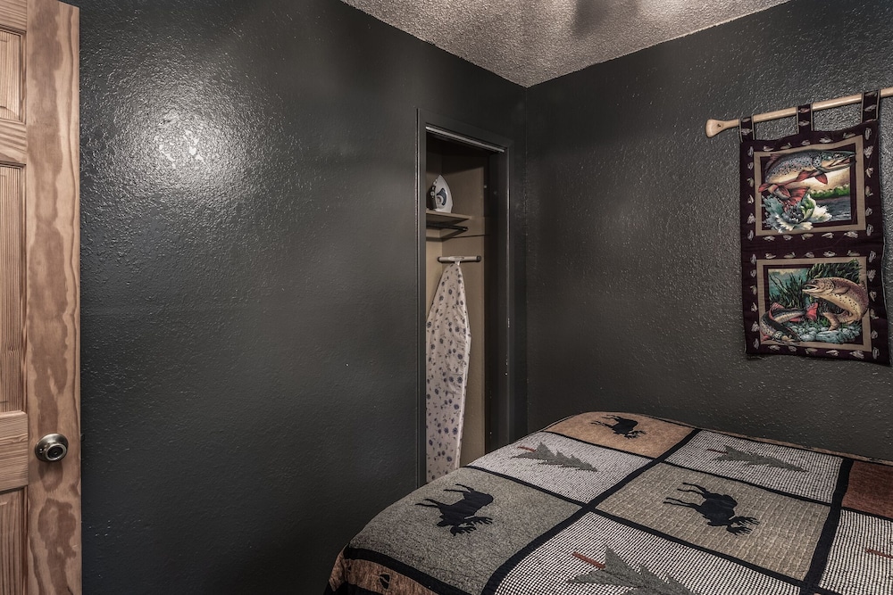 Upper Canyon Inn & Cabins - photo 37