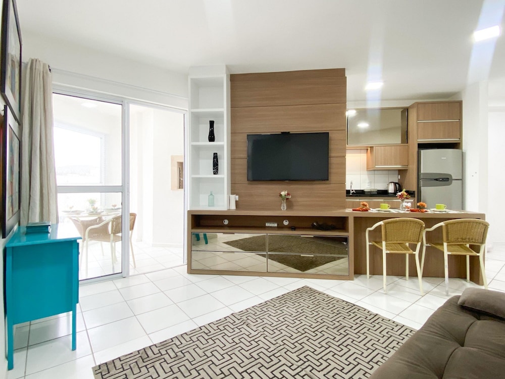 Resid. Clube Mar Grosso Laguna LAG504 — 4-Star Luxury Hotel in Laguna, Brasil