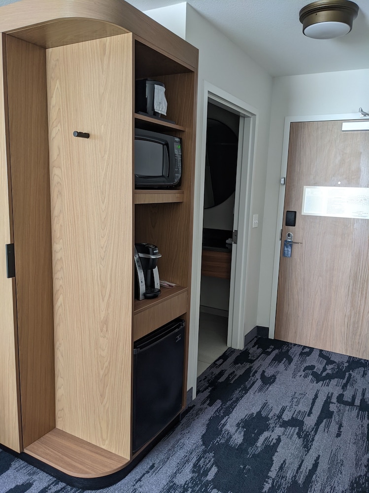Fairfield Inn & Suites by Marriott Lincoln Crete - photo 8