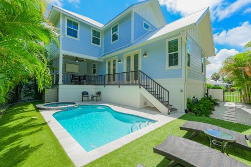 Seahorse Cottage — 4-Star Luxury Hotel in Holmes Beach, United States