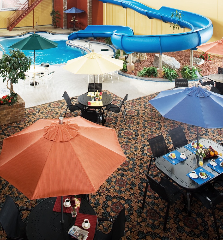Grand Gateway Hotel - photo 7