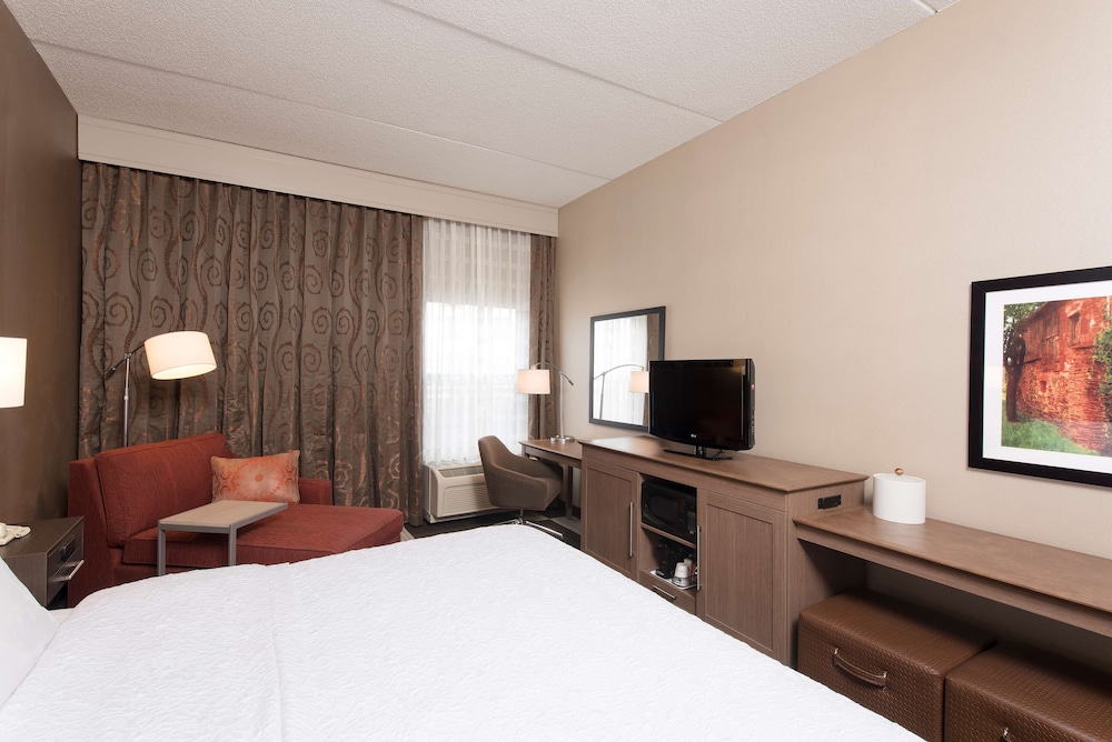 Hampton Inn Seymour - photo 20