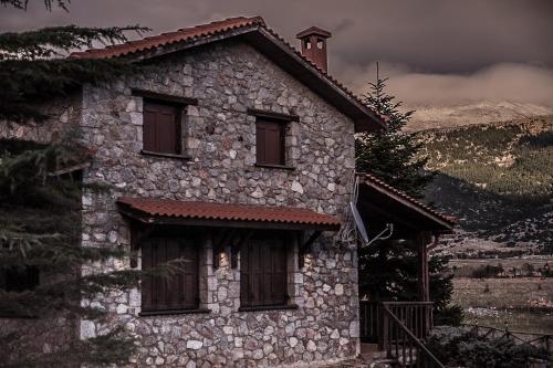 Mont Valley Boutique Chalets — 4-Star Luxury Hotel in Arachova, Greece