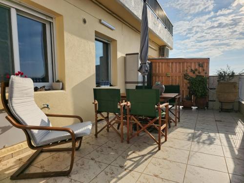 Horizon 2 Downtown Penthouse with big terrace — 4-Star Luxury Hotel in Thessaloniki, Greece